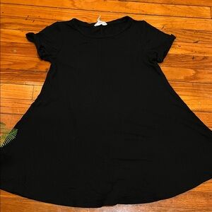 Forever 21 Black Short Sleeve Tee